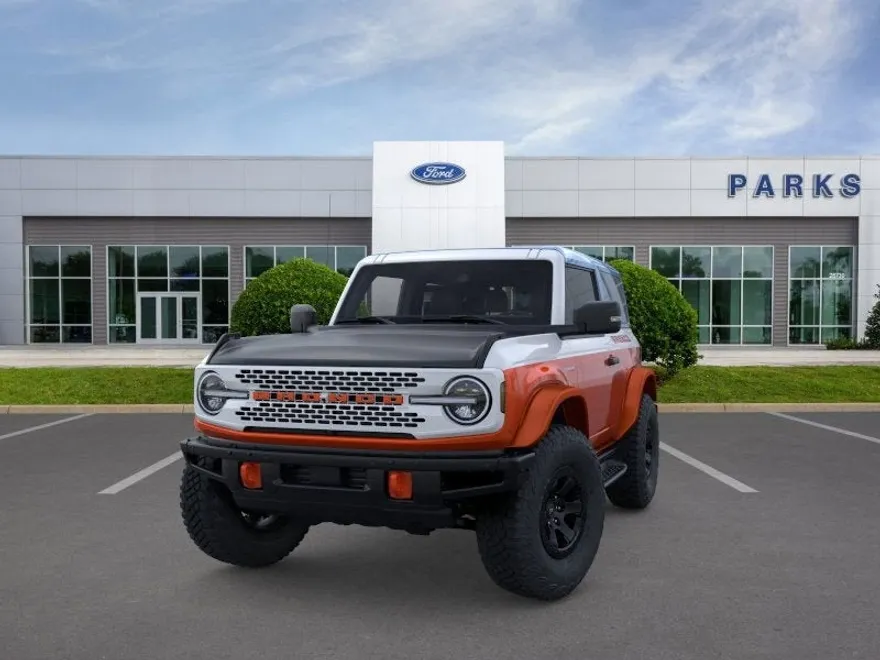 2025 Ford Bronco First Edition photo 1