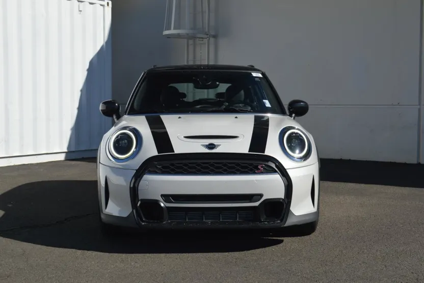 2023 Mini Cooper 2 Door Hardtop S photo 1
