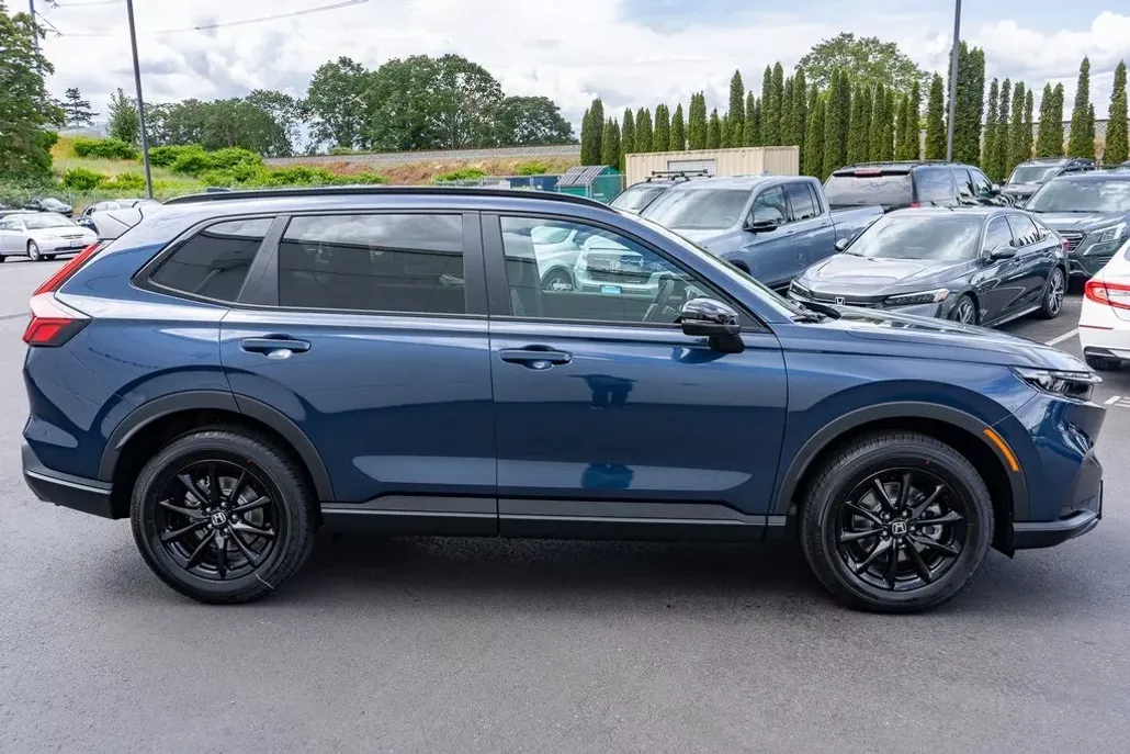 2026 Honda CR-V Hybrid Sport-L photo 1