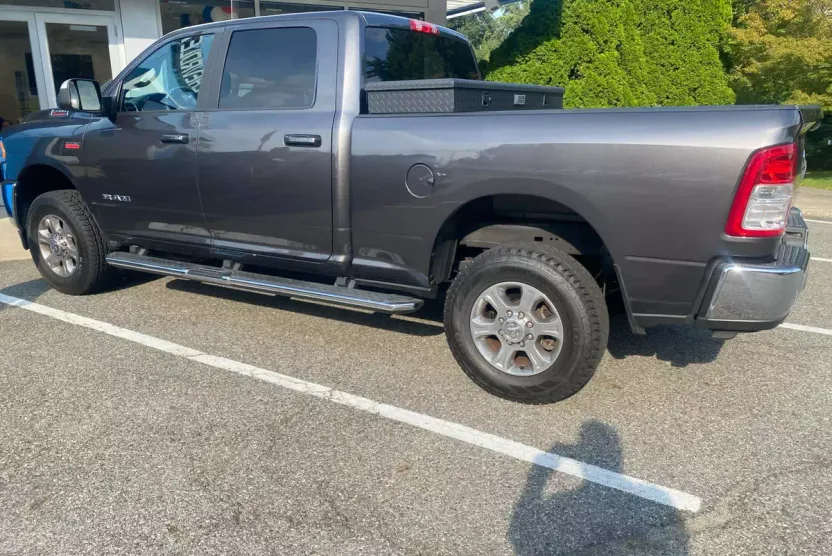 2021 Ram 2500 Big Horn photo 1