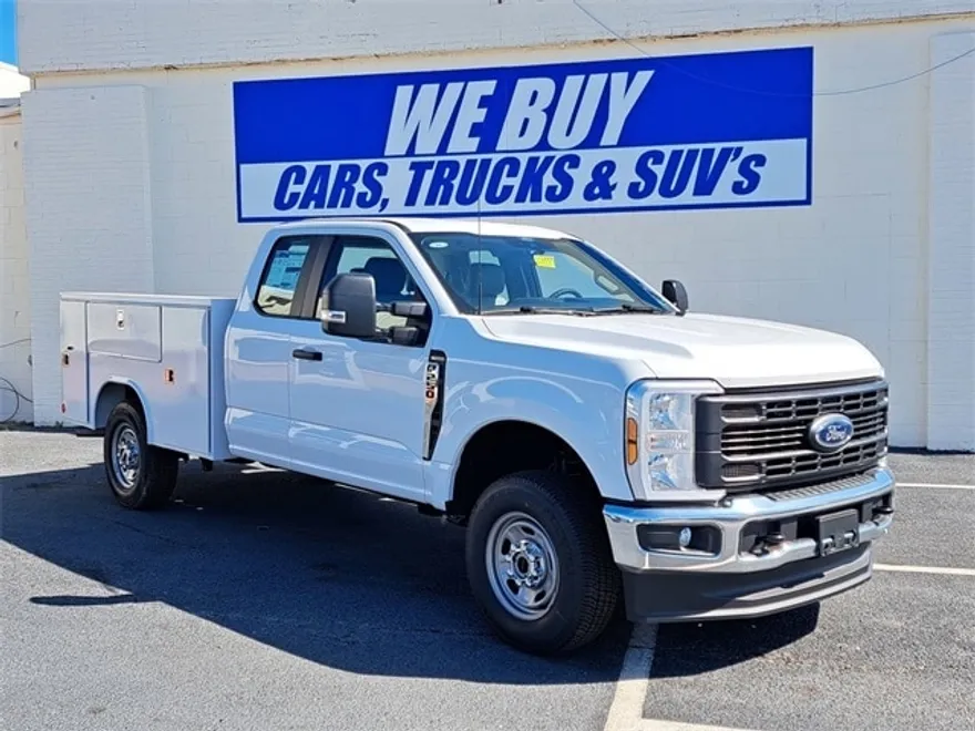 2024 Ford F-250 photo 1