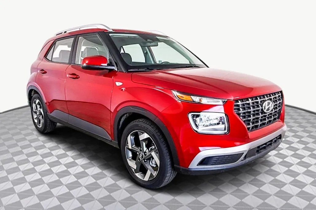 2024 Hyundai Venue Limited photo 1