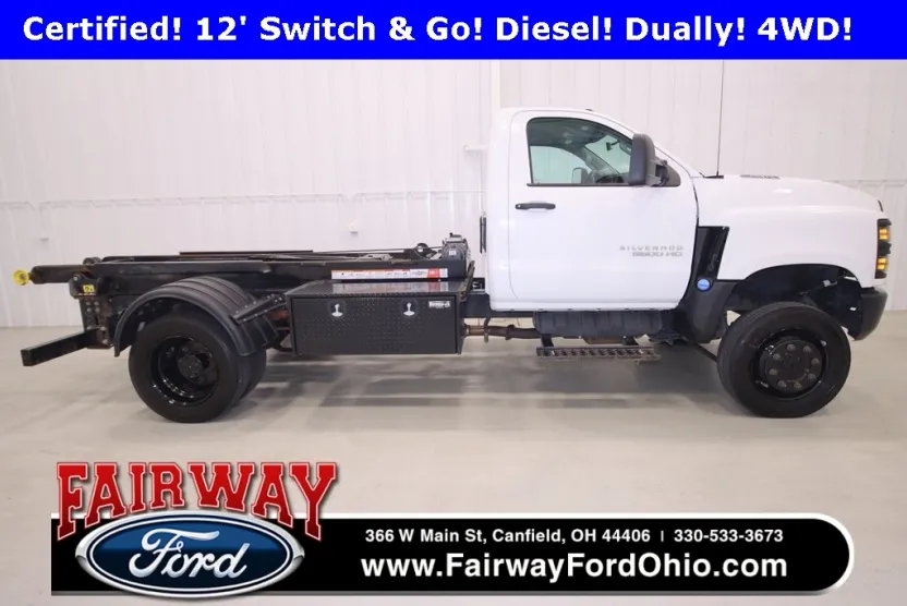 2021 Chevrolet Silverado 5500HD Work Truck photo 1
