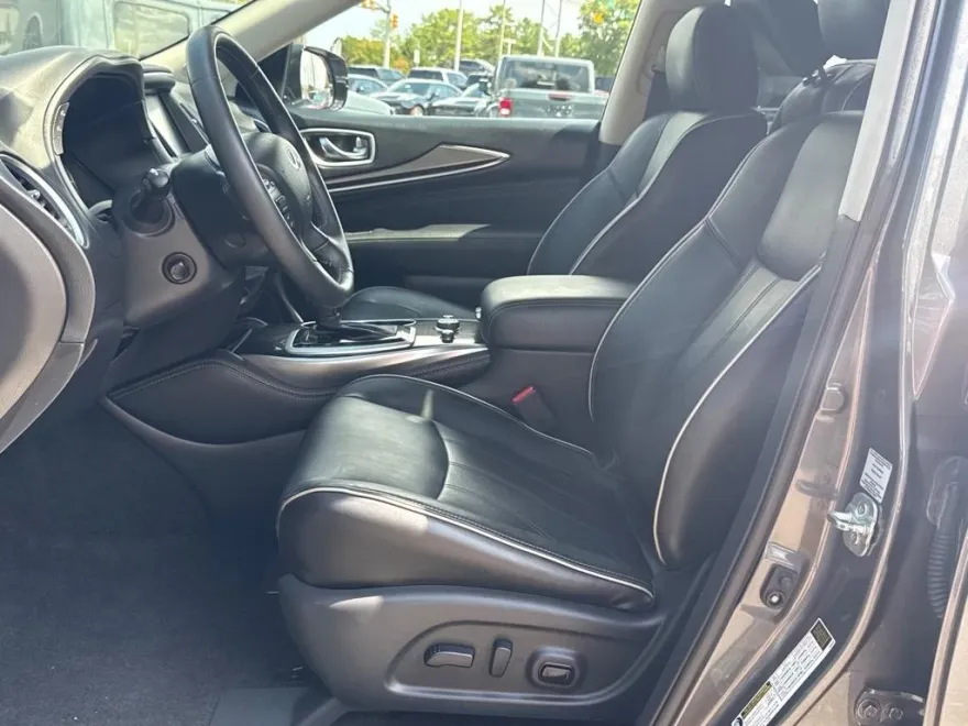 2019 Infiniti QX60 Pure AWD photo 1