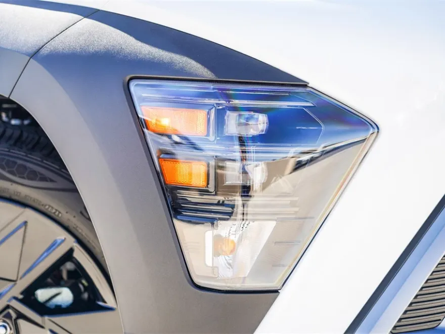 2026 Hyundai Kona SEL photo 1