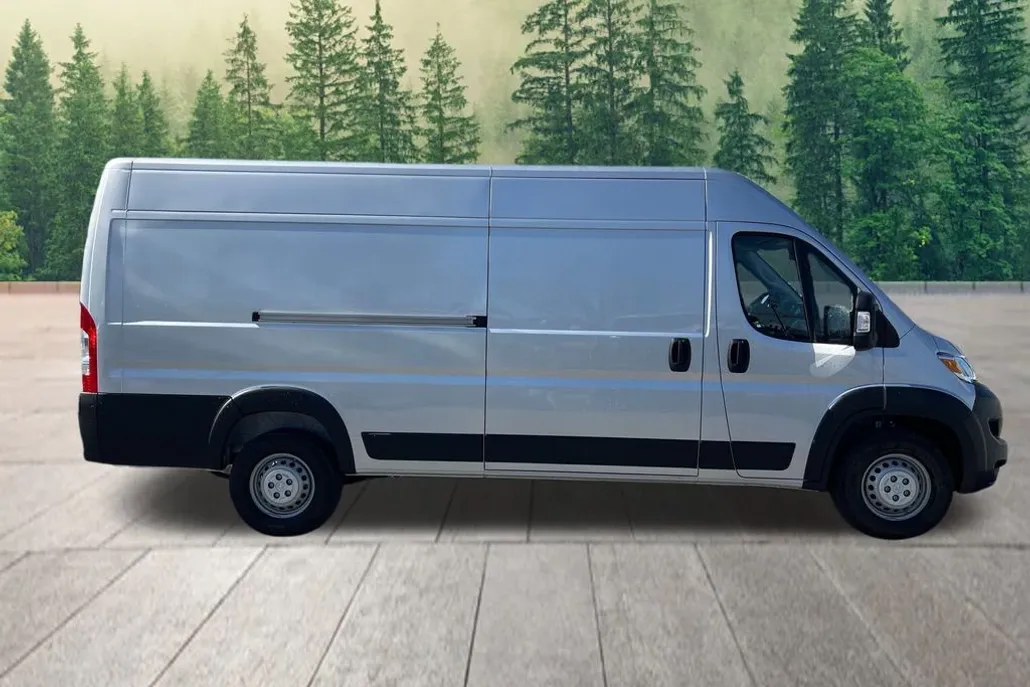 2024 Ram ProMaster 3500 Cargo Van photo 1