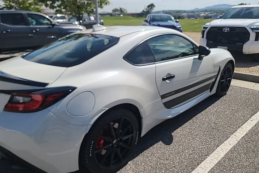 2024 Toyota GR86 TRUENO Edition photo 1