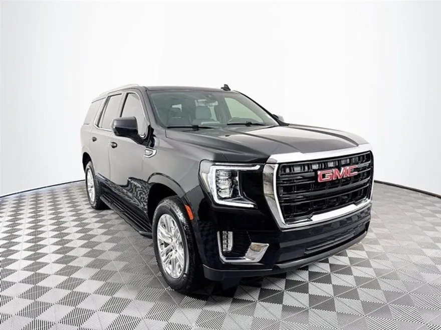 2022 Gmc Yukon SLE photo 1