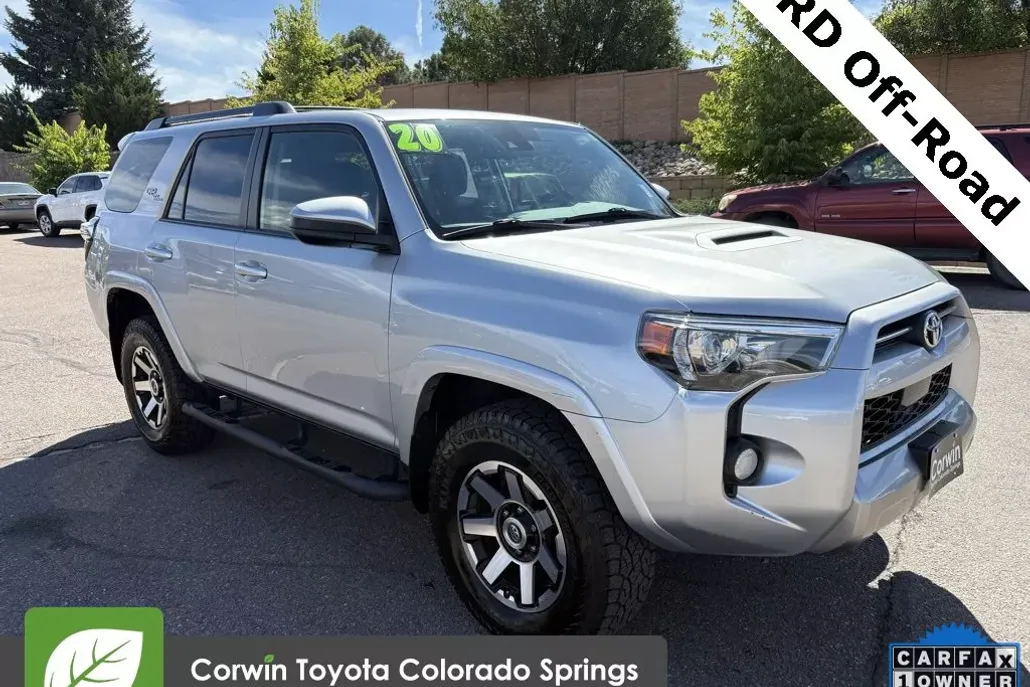 2020 Toyota 4Runner TRD photo 1