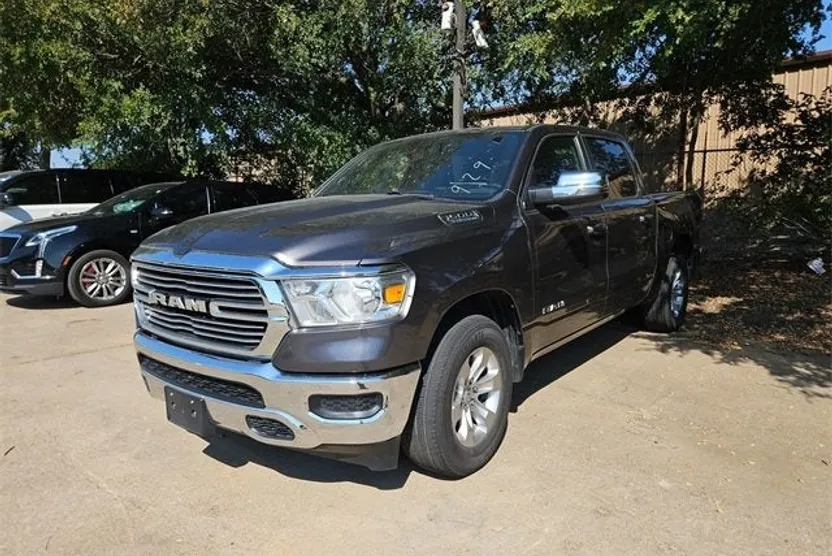 2023 Ram 1500 Laramie photo 1