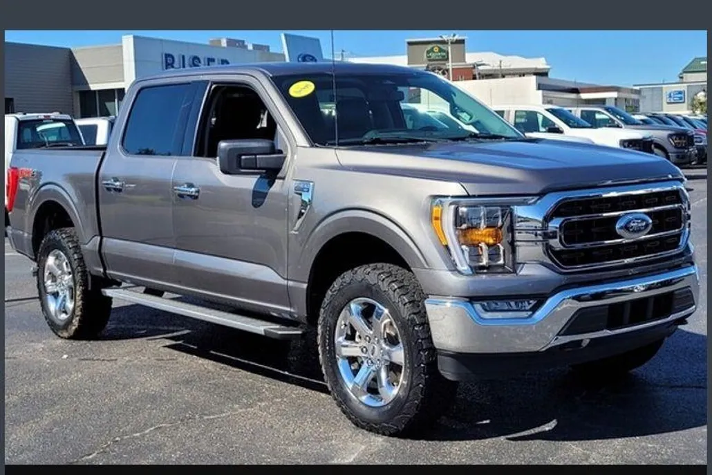 2022 Ford F-150 XLT photo 1