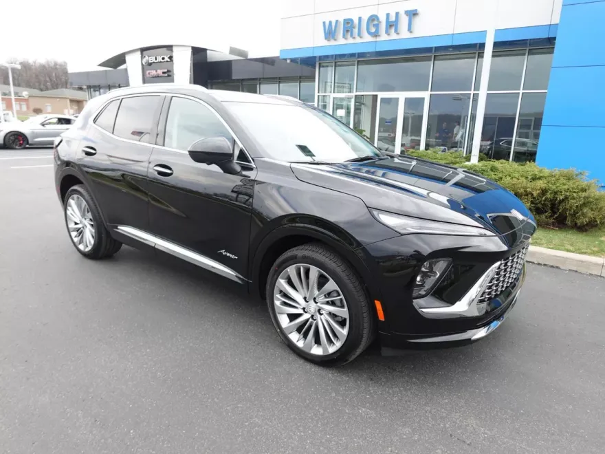 2025 Buick Envision Avenir photo 1