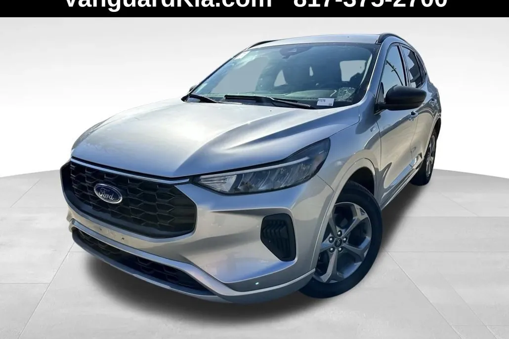2024 Ford Escape ST-Line photo 1