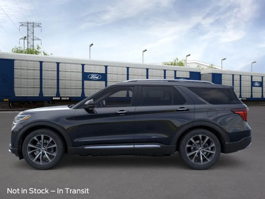 2025 Ford Explorer Platinum photo 1