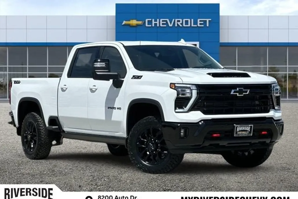 2025 Chevrolet Silverado 2500HD LTZ photo 1