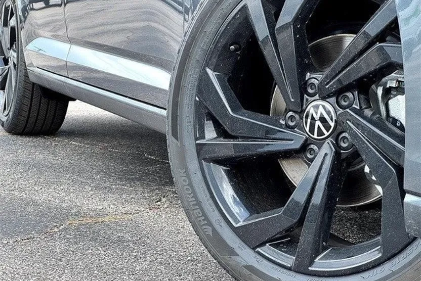 2025 Volkswagen Jetta 1.5T SE photo 1