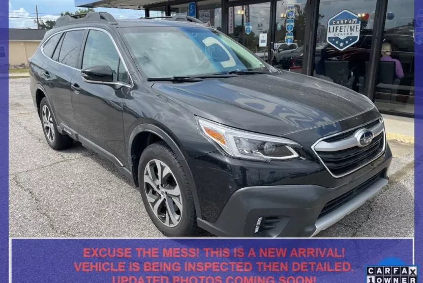 2020 Subaru Outback Limited photo 1