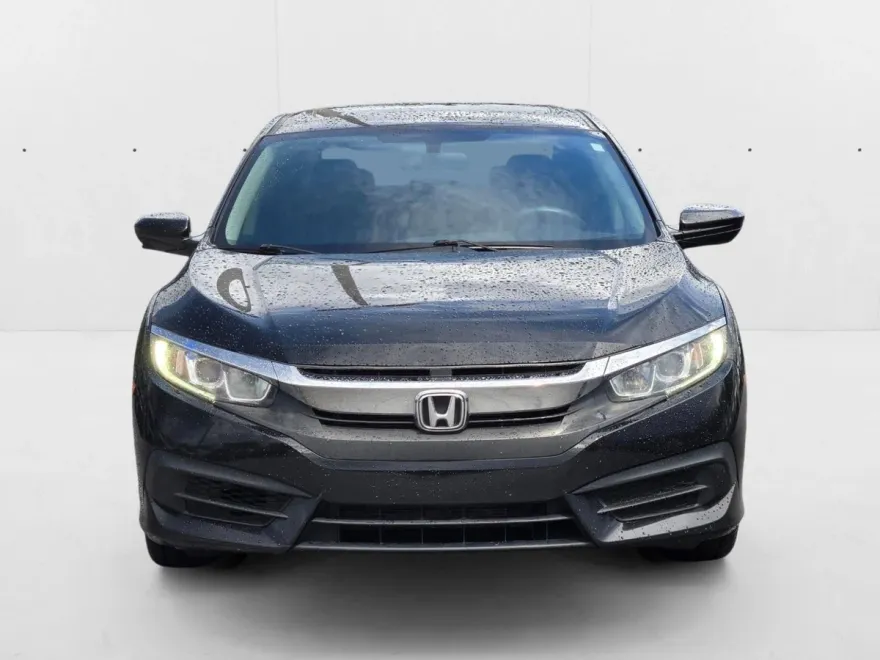 2018 Honda Civic EX photo 1