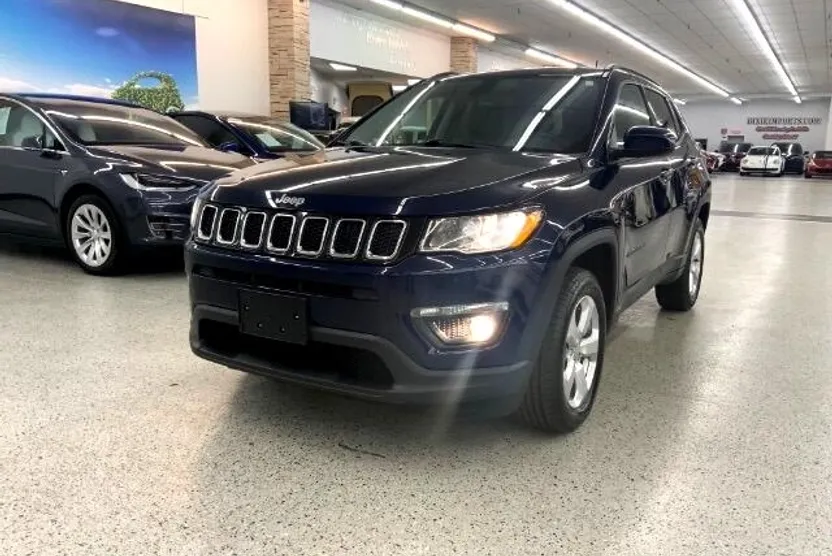 2018 Jeep Compass Latitude photo 1