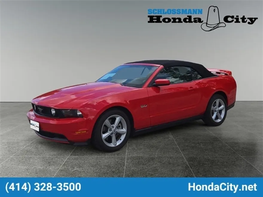 2012 Ford Mustang GT Premium photo 1