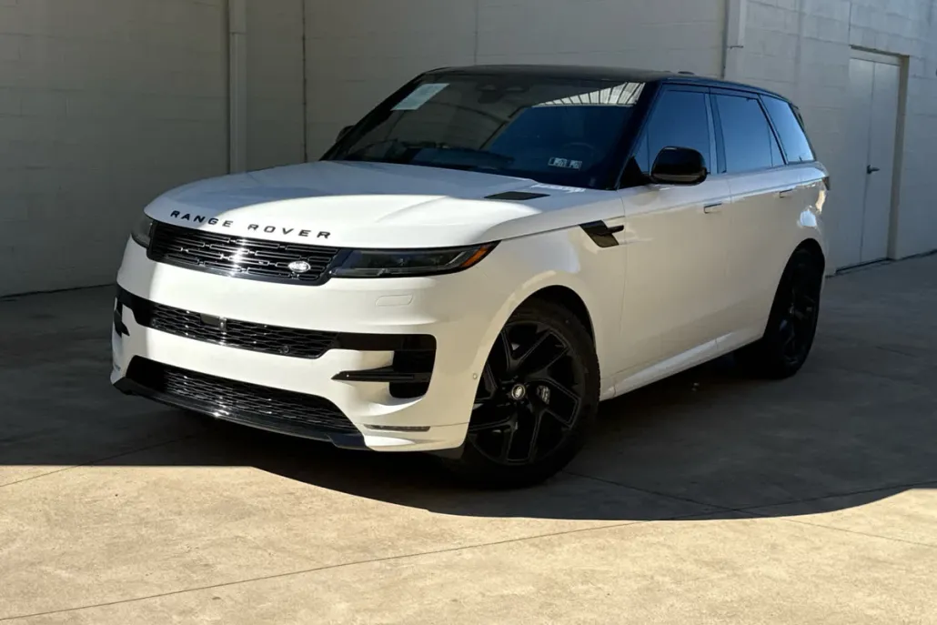 2025 Land Rover Range Rover Sport P400 Dynamic SE photo 1
