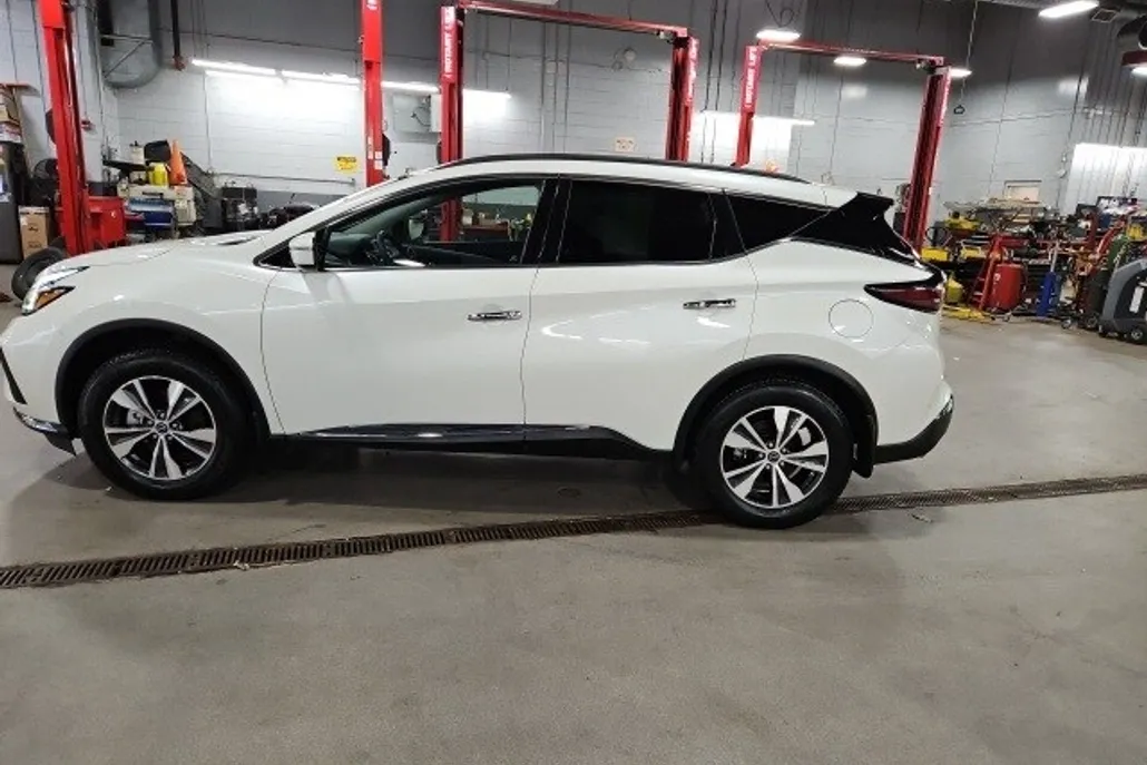 2024 Nissan Murano SV photo 1