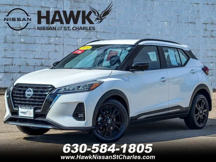 2024 Nissan Kicks SR photo 1