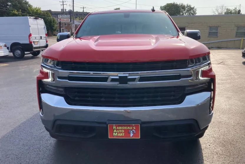 2021 Chevrolet Silverado 1500 LT photo 1