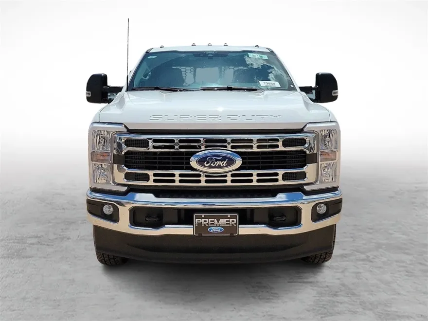 2024 Ford F-350 photo 1