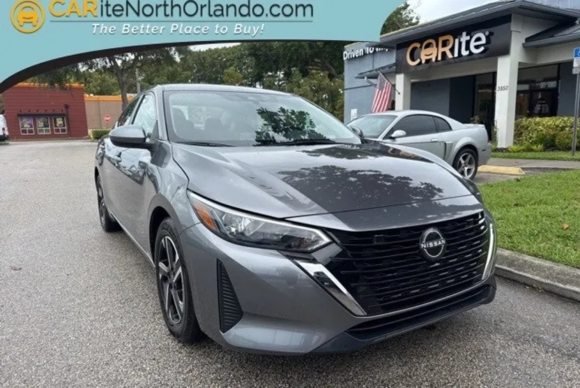 2024 Nissan Sentra SV photo 1