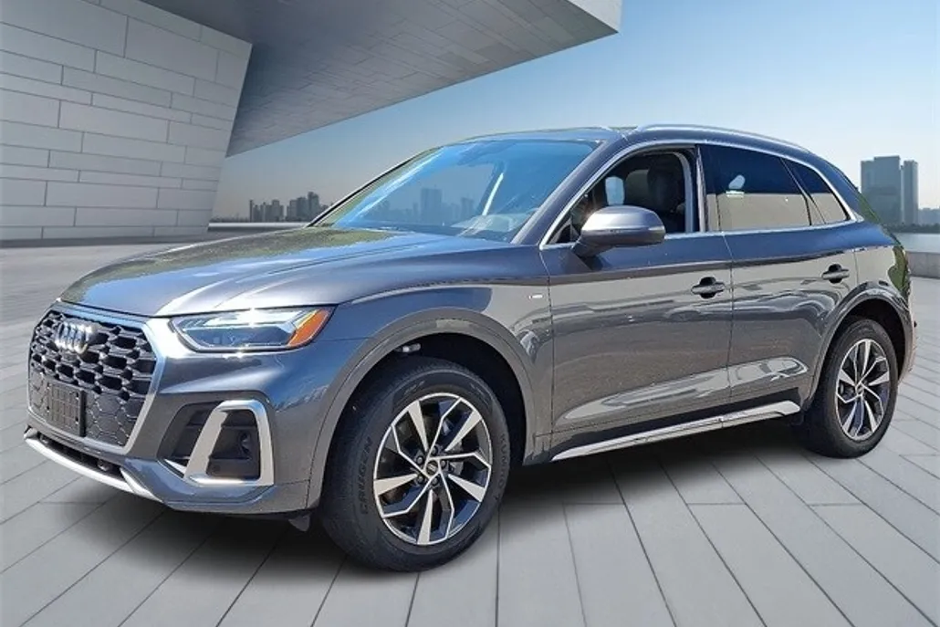 2023 Audi Q5 45 S line Premium photo 1