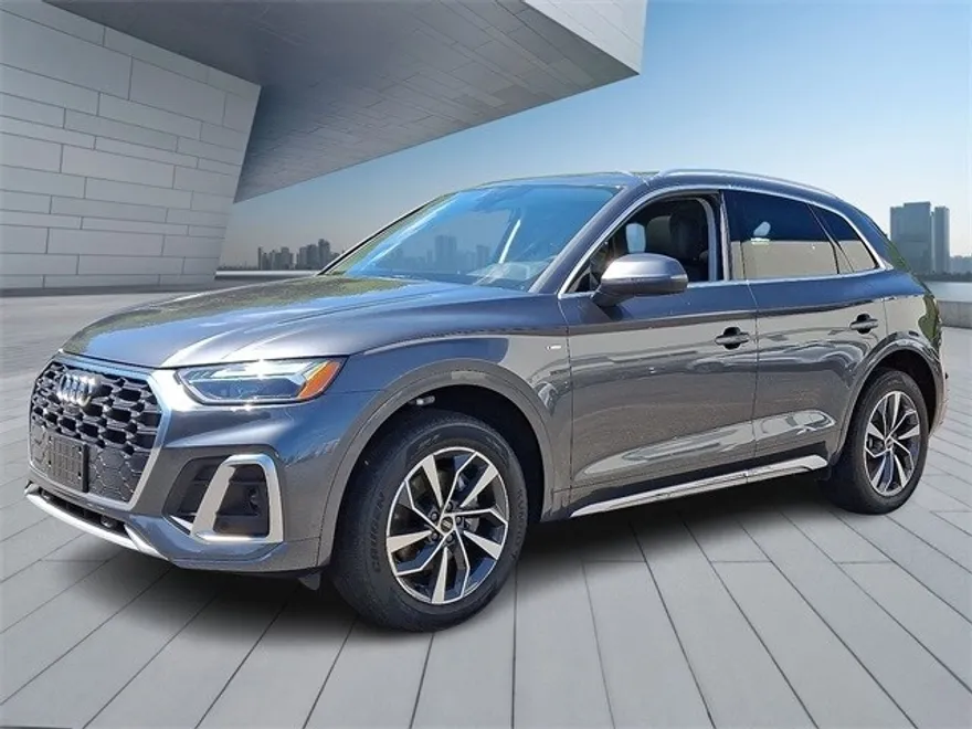 2023 Audi Q5 45 S line Premium photo 1