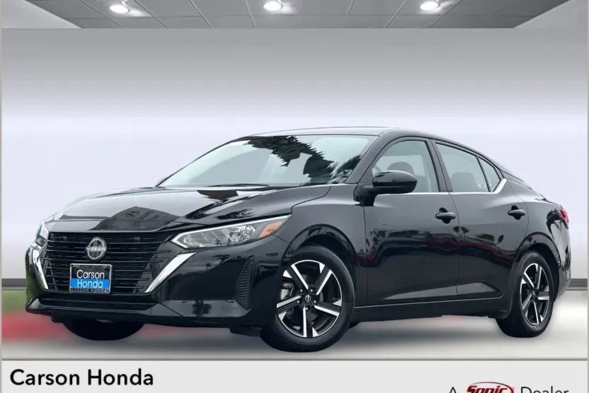 2024 Nissan Sentra SV photo 1
