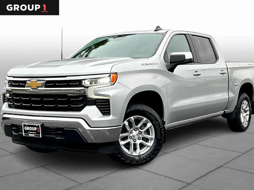 2022 Chevrolet Silverado 1500 LT photo 1