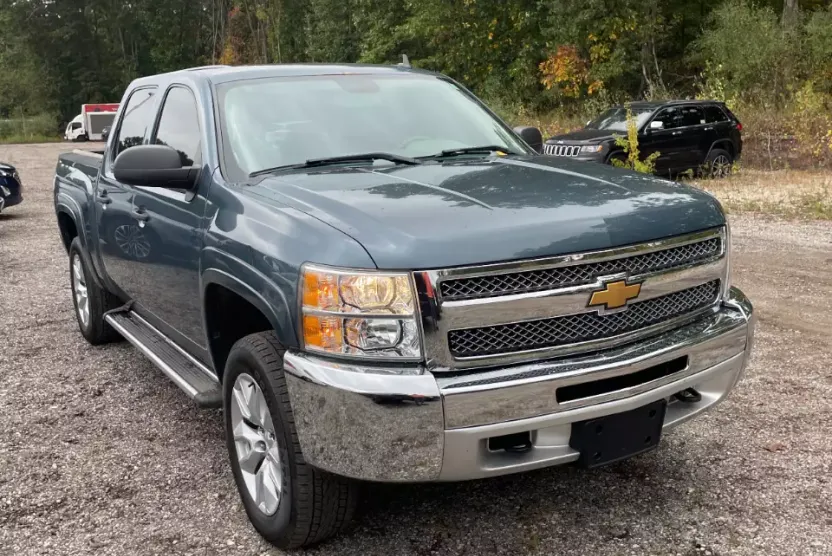 2013 Chevrolet Silverado 1500 LT photo 1