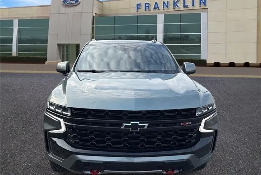 2023 Chevrolet Tahoe Z71 photo 1