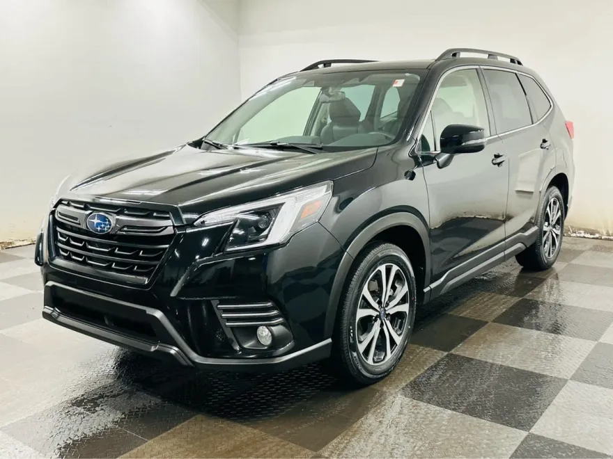 2023 Subaru Forester Limited photo 1