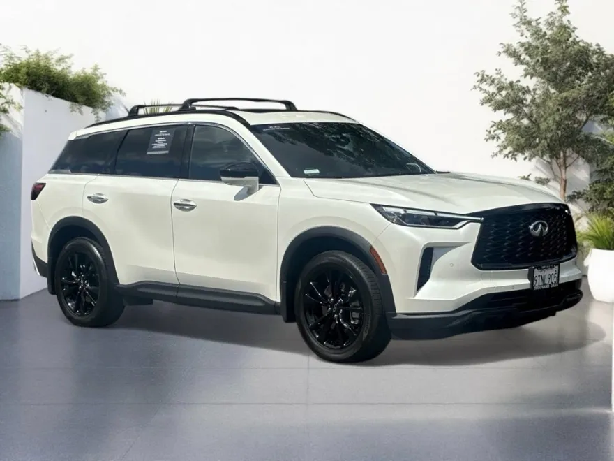 2025 Infiniti QX60 Luxe photo 1