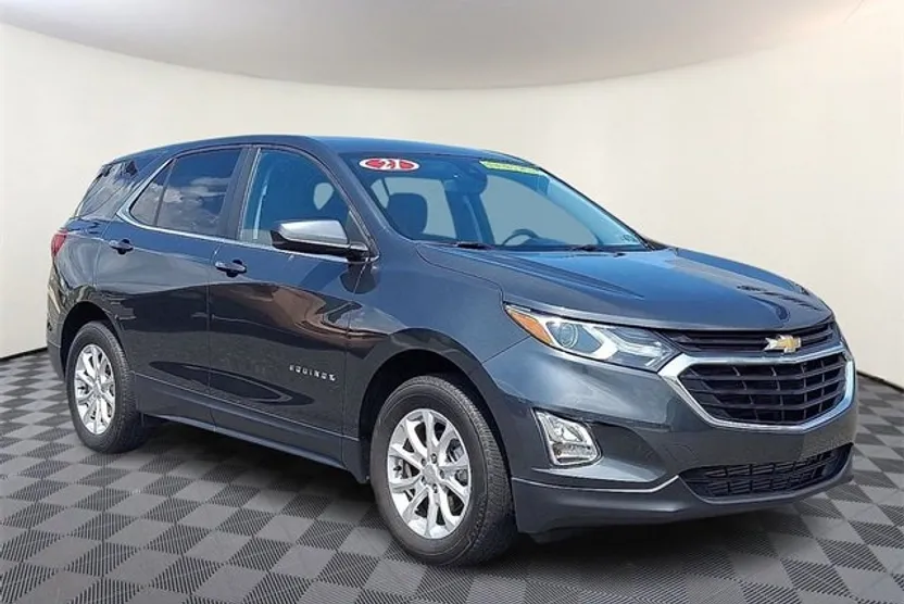 2021 Chevrolet Equinox LT photo 1