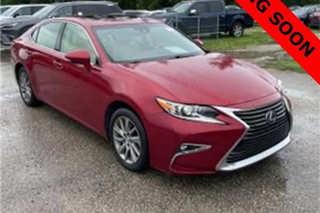 2016 Lexus ES 300 photo 1