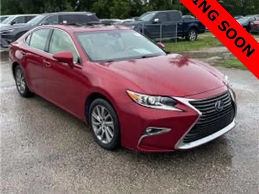 2016 Lexus ES 300 photo 1
