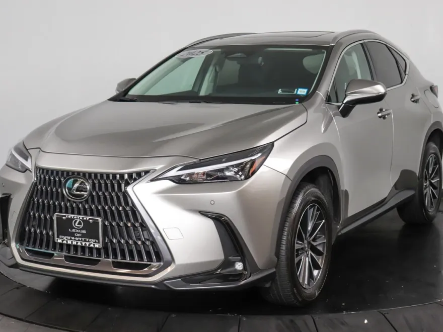 2025 Lexus NX 350 Premium photo 1