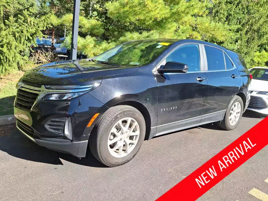 2022 Chevrolet Equinox LT photo 1