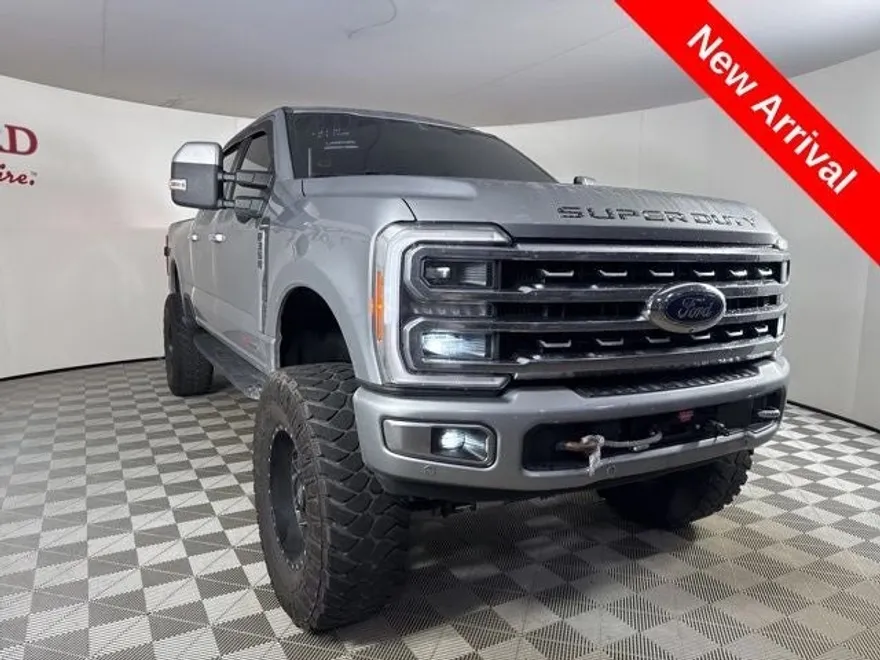 2023 Ford F-350 photo 1
