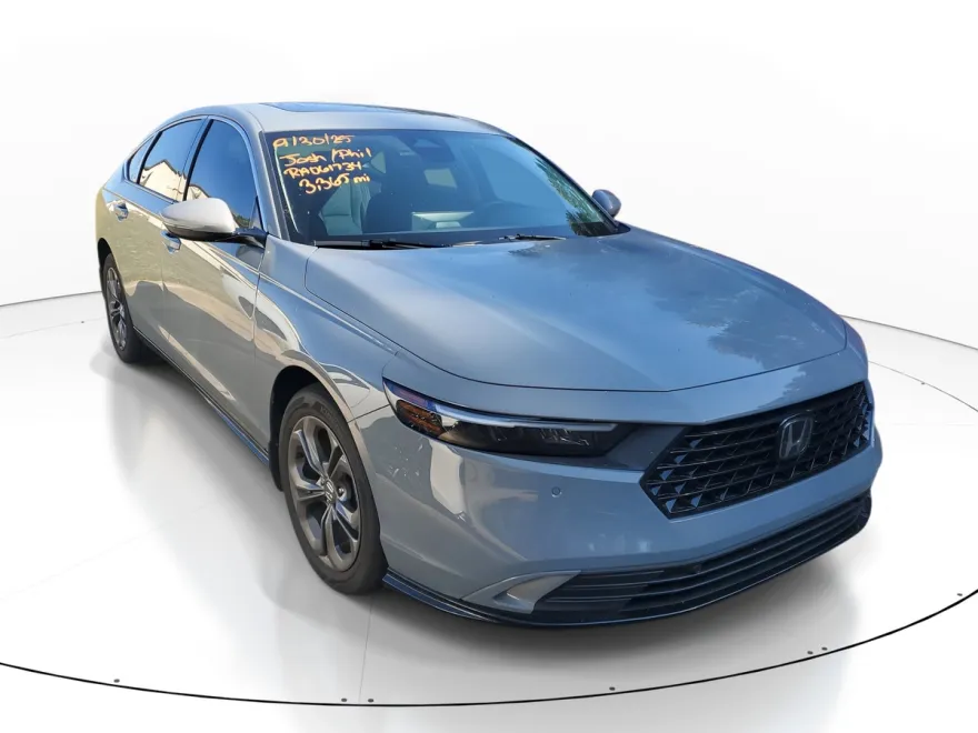 2024 Honda Accord Hybrid EX-L photo 1