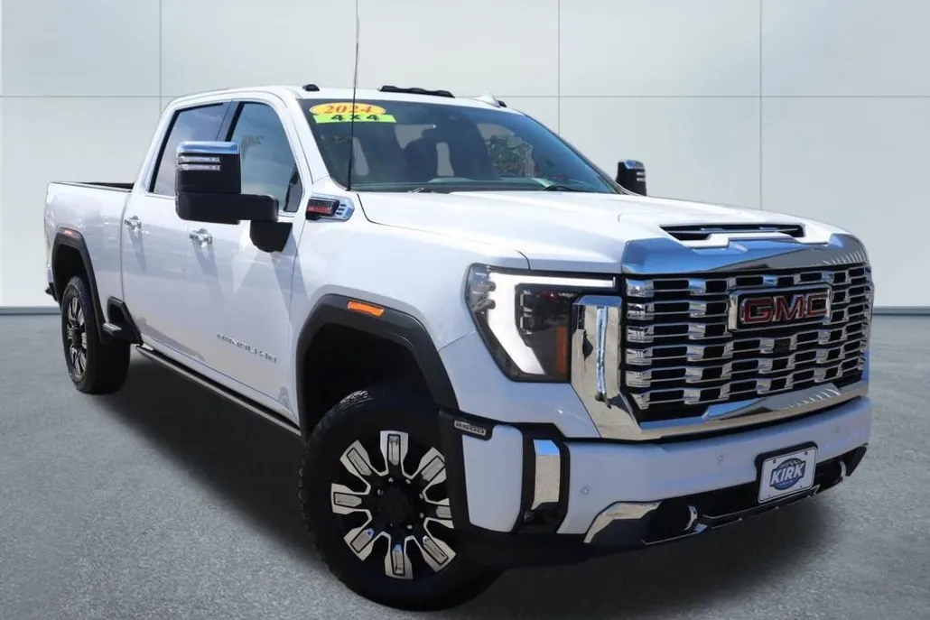 2024 Gmc Sierra 2500 HD Denali photo 1