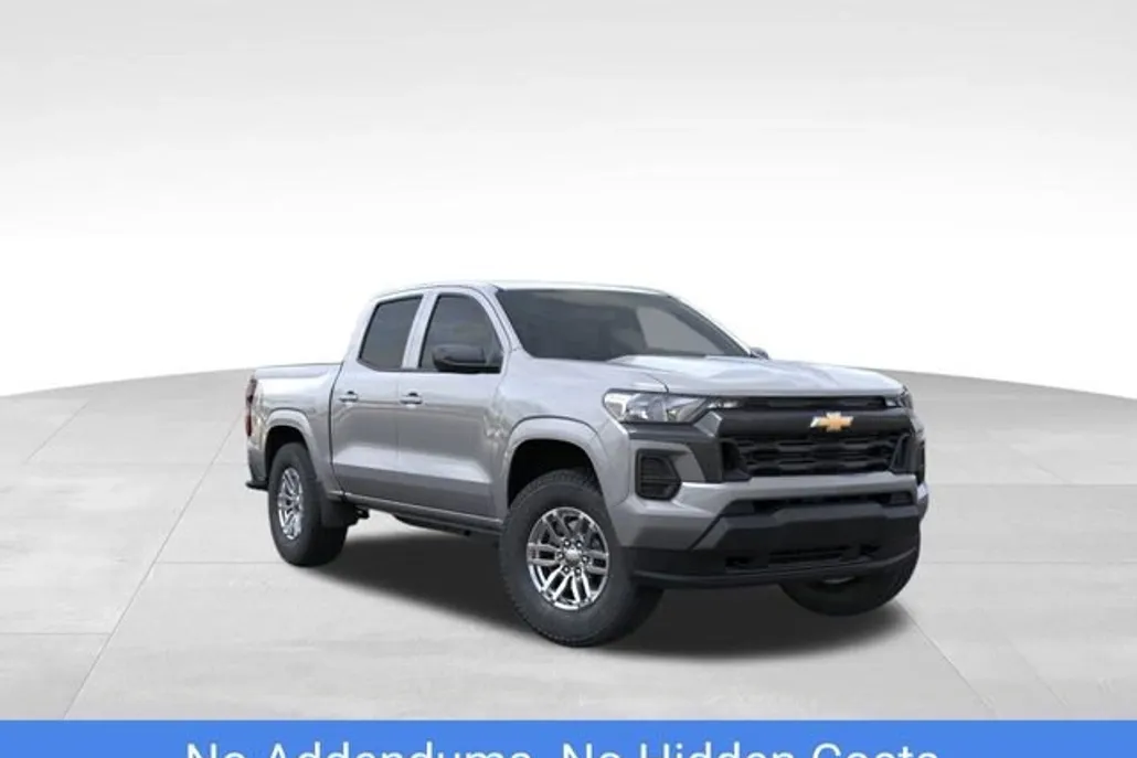 2025 Chevrolet Colorado Work Truck LT photo 1