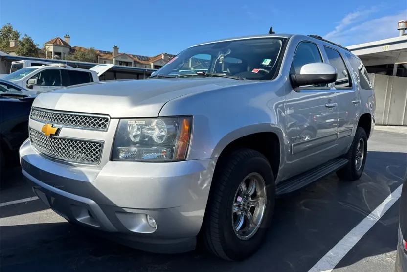 2012 Chevrolet Tahoe LT photo 1