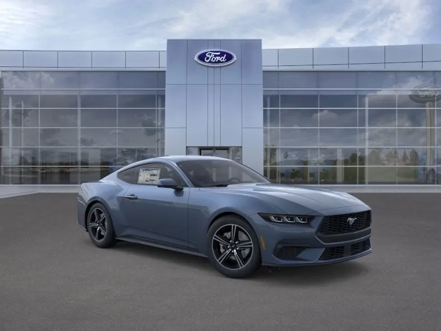 2025 Ford Mustang EcoBoost photo 1
