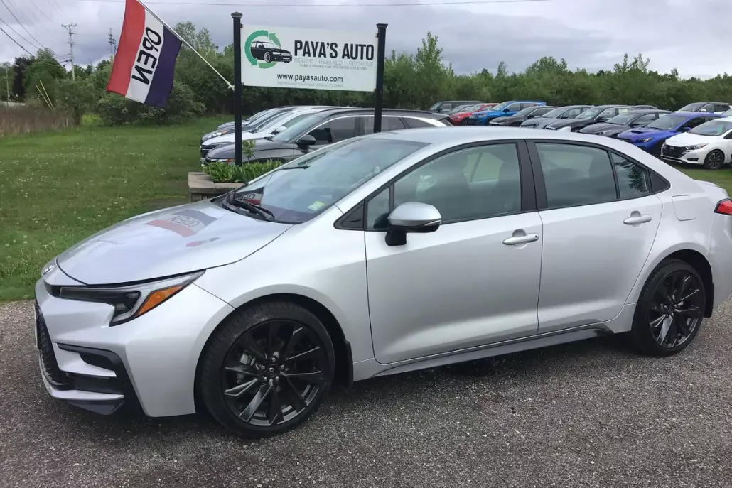 2024 Toyota Corolla SE photo 1